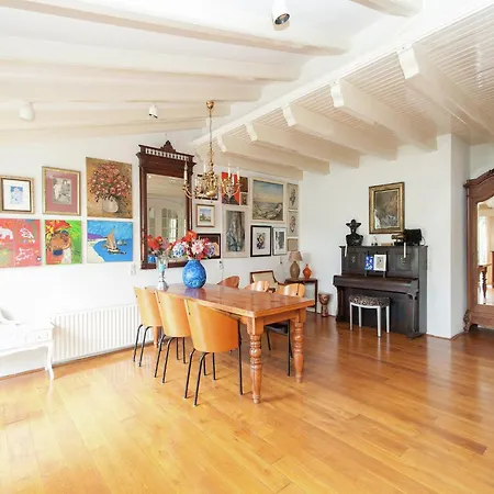 In Near Forest & * Schoorl